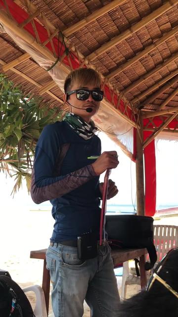 好像真的是抖音网红阿呆?谁有他抖音号?@抖音小助手